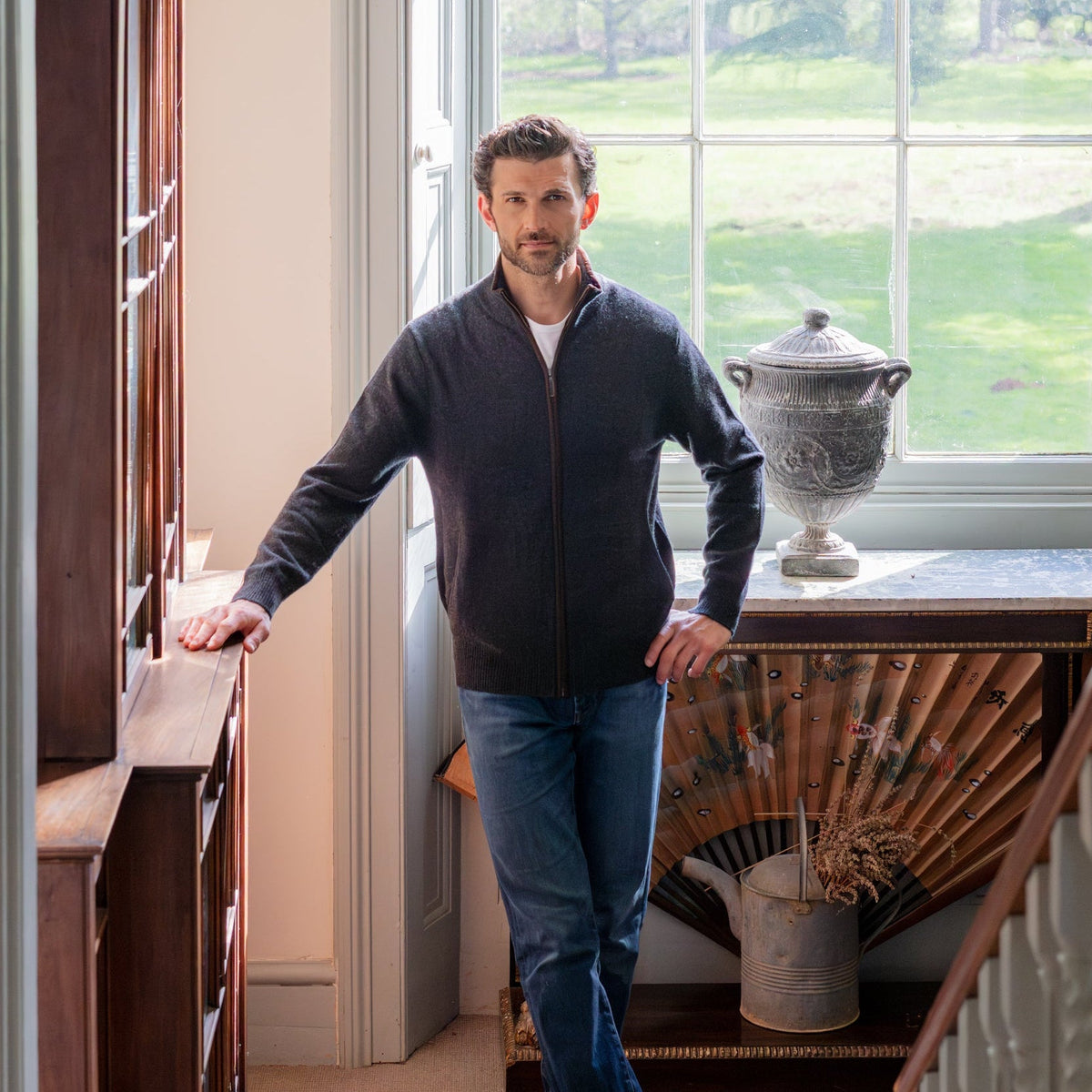 Cardigan Four - ply - Charcoal - IllannMen's Cardigan