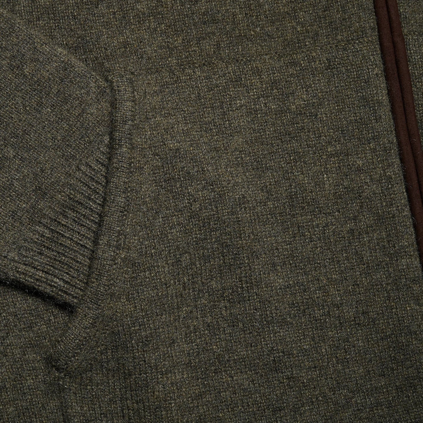 Cardigan Four ply - Olive - IllannMen's Cardigan