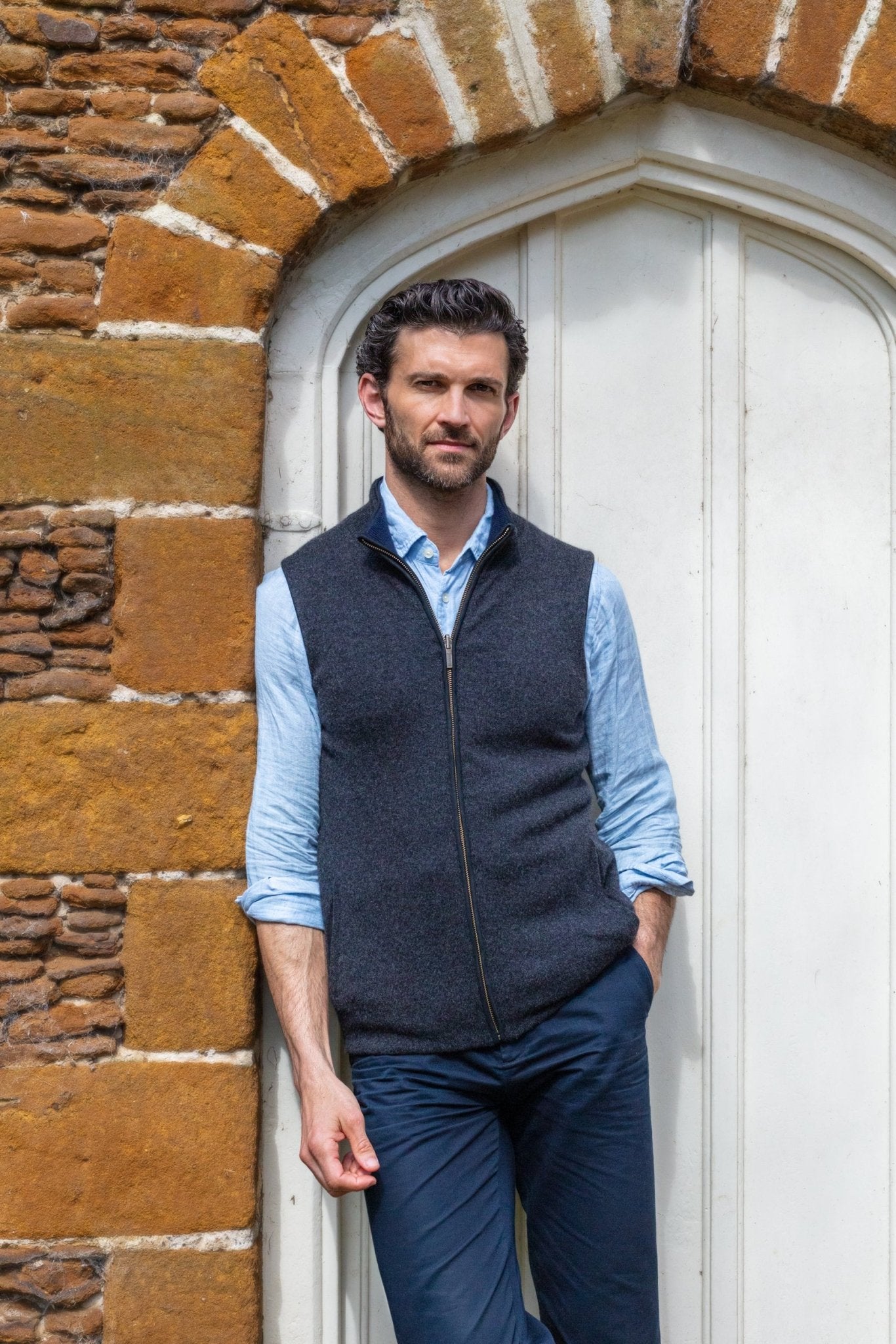 Reversible Gilet - Charcoal / Navy (Black Trim) - IllannMen's Gilet